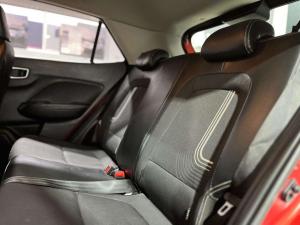 Hyundai Venue 1.0 Tgdi Fluid DCT - Image 12