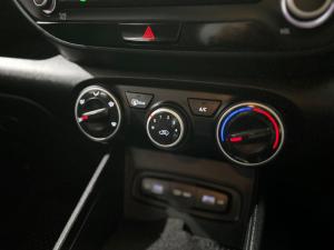 Hyundai Venue 1.0 Tgdi Fluid DCT - Image 20