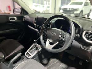 Hyundai Venue 1.0 Tgdi Fluid DCT - Image 8
