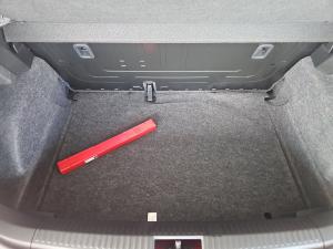 Volkswagen Polo Vivo hatch 1.4 - Image 10