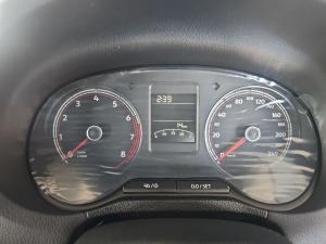 Volkswagen Polo Vivo hatch 1.4 - Image 13