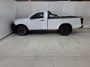 Isuzu D-Max 1.9TD single cab L manual - Image 2