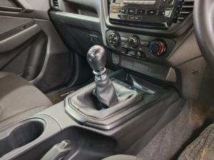 Isuzu D-Max 1.9TD single cab L manual - Image 7