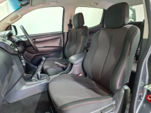 Isuzu D-Max 250 double cab - Image 7