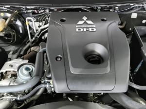Mitsubishi Pajero Sport 2.4DI-D 4x4 Exceed - Image 16