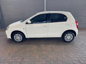 Toyota Etios Cross 1.5 Xs - Image 5