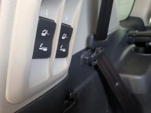 Toyota Land Cruiser Prado 2.8GD VX-L - Image 16