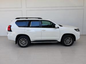 Toyota Land Cruiser Prado 2.8GD VX-L - Image 3