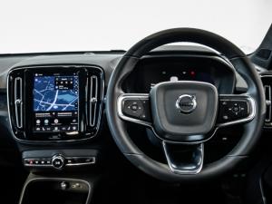 Volvo XC40 Recharge Single Motor Plus - Image 12
