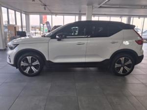 Volvo XC40 Recharge Single Motor Plus - Image 15