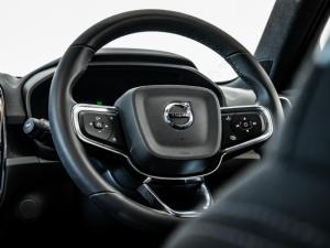 Volvo XC40 Recharge Single Motor Plus - Image 15