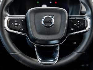Volvo XC40 Recharge Single Motor Plus - Image 18