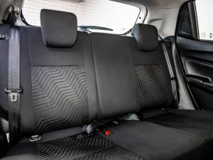 Suzuki Swift 1.2 GL manual - Image 11