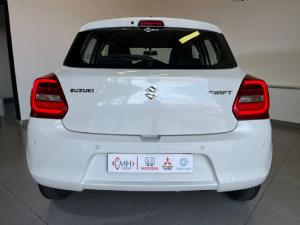 Suzuki Swift 1.2 GL manual - Image 8