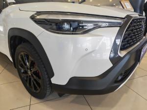 Toyota Corolla Cross 1.8 XR - Image 10