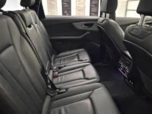 Audi Q7 45TDI quattro S line - Image 12