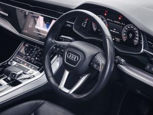 Audi Q7 45TDI quattro S line - Image 14