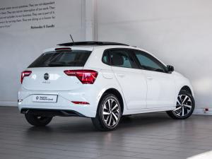 Volkswagen Polo hatch 1.0TSI Life manual - Image 10