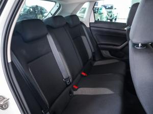 Volkswagen Polo hatch 1.0TSI Life manual - Image 16