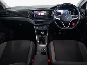 Volkswagen Polo hatch 1.0TSI Life manual - Image 18