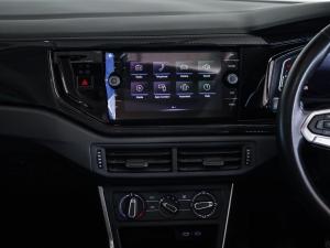 Volkswagen Polo hatch 1.0TSI Life manual - Image 19