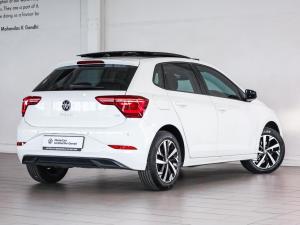 Volkswagen Polo hatch 1.0TSI Life manual - Image 5