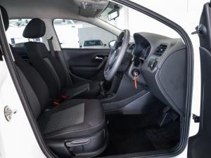 Volkswagen Polo Vivo hatch 1.4 Life - Image 10