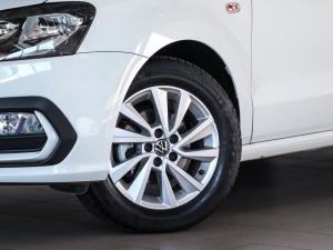 Volkswagen Polo Vivo hatch 1.4 Life - Image 2