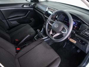 Volkswagen T-Cross 1.0TSI manual - Image 13