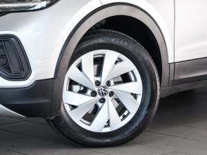 Volkswagen T-Cross 1.0TSI manual - Image 2