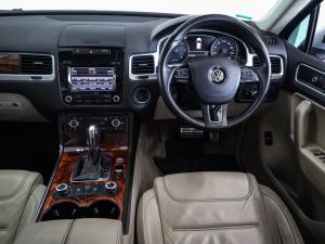 Volkswagen Touareg V8 TDI - Image 10
