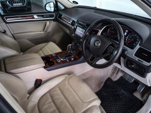 Volkswagen Touareg V8 TDI - Image 15