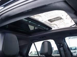 Volkswagen T-Roc 2.0TSI 4Motion R-Line - Image 18