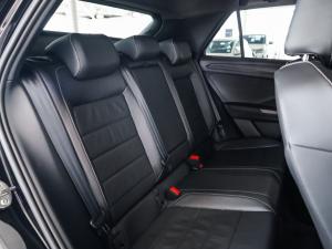 Volkswagen T-Roc 2.0TSI 4Motion R-Line - Image 21