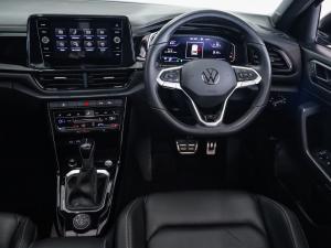 Volkswagen T-Roc 2.0TSI 4Motion R-Line - Image 22