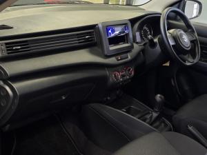 Suzuki Ertiga 1.5 GA - Image 6