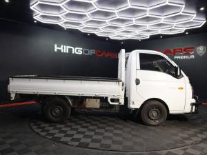 Hyundai H-100 Bakkie 2.6D deck - Image 7