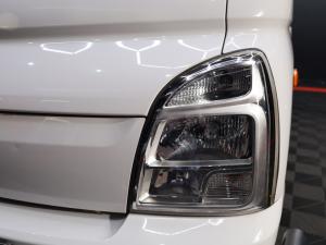 Hyundai H-100 Bakkie 2.6D deck - Image 9