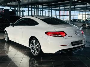 Mercedes-Benz C-Class C220d coupe auto - Image 10
