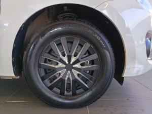 Suzuki Swift 1.2 GL manual - Image 11