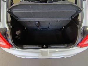 Suzuki Swift 1.2 GL manual - Image 13