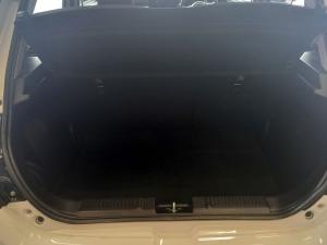 Suzuki Swift 1.2 GL+ auto - Image 13