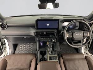 Toyota Prado VX-R First Edition 2.8GD automatic - Image 11