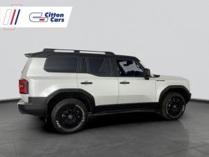 Toyota Prado VX-R First Edition 2.8GD automatic - Image 6