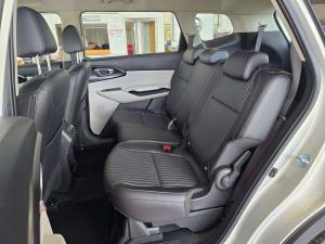 Kia Carens 1.5D MT LS - Image 12