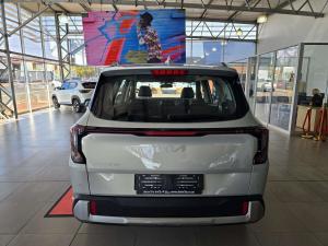 Kia Carens 1.5D MT LS - Image 4