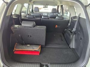 Kia Carens 1.5D MT LS - Image 5