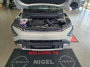 Kia Carens 1.5D MT LS - Image 9