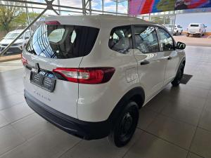 Renault Triber 1.0 Evolution - Image 16