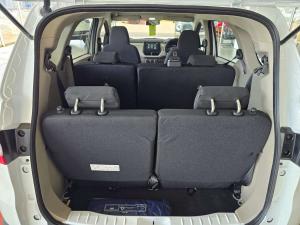 Renault Triber 1.0 Evolution - Image 5